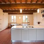 Villa Con Piscina