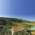 Villa Con Piscina