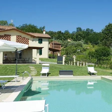 Con Piscina Capannori